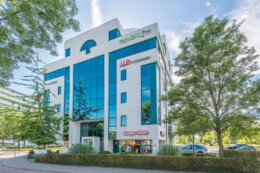 J.L. van Rijweg 121-143