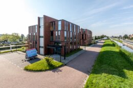 Hoefweg 205a en 205b