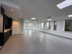 Hoefweg 205a en 205b